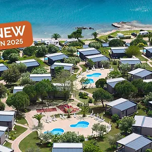 Aminess Planet Homes Sirena Novigrad Istria